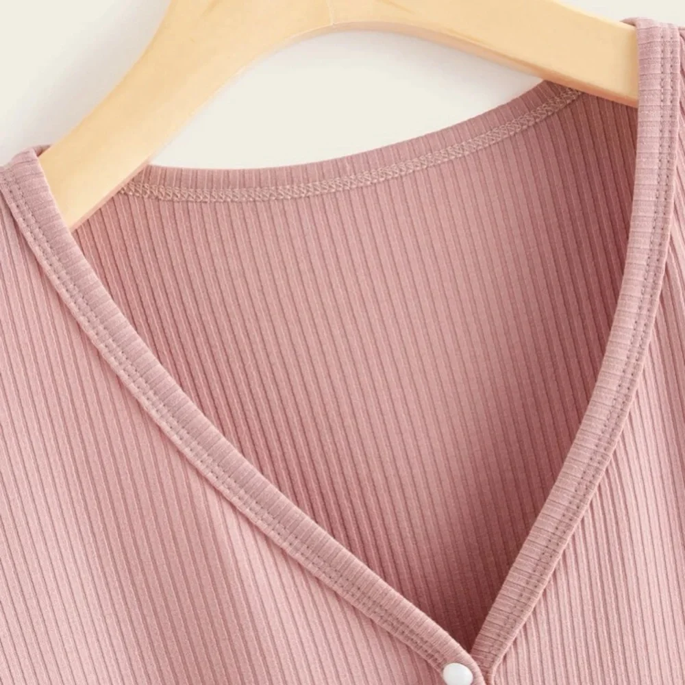 ROMWE Pink Ribbed Button Down Crop Top - Picture 8 of 9